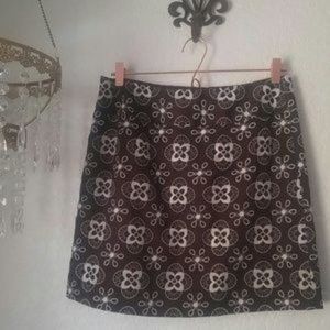 Ann Taylor LOFT Cotton White Embroidery A-line Lined Side Zip Skirt SZ 4
